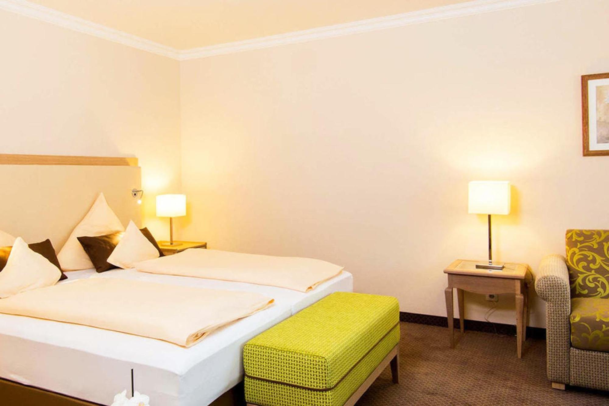 Churfuerstenhof Wellnesshotel 巴特比恩巴赫 外观 照片
